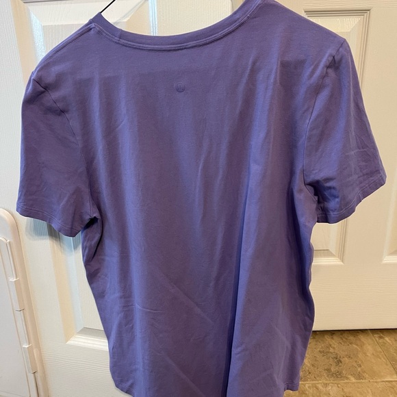 Lululemon Love crew neck tee - Picture 2 of 3